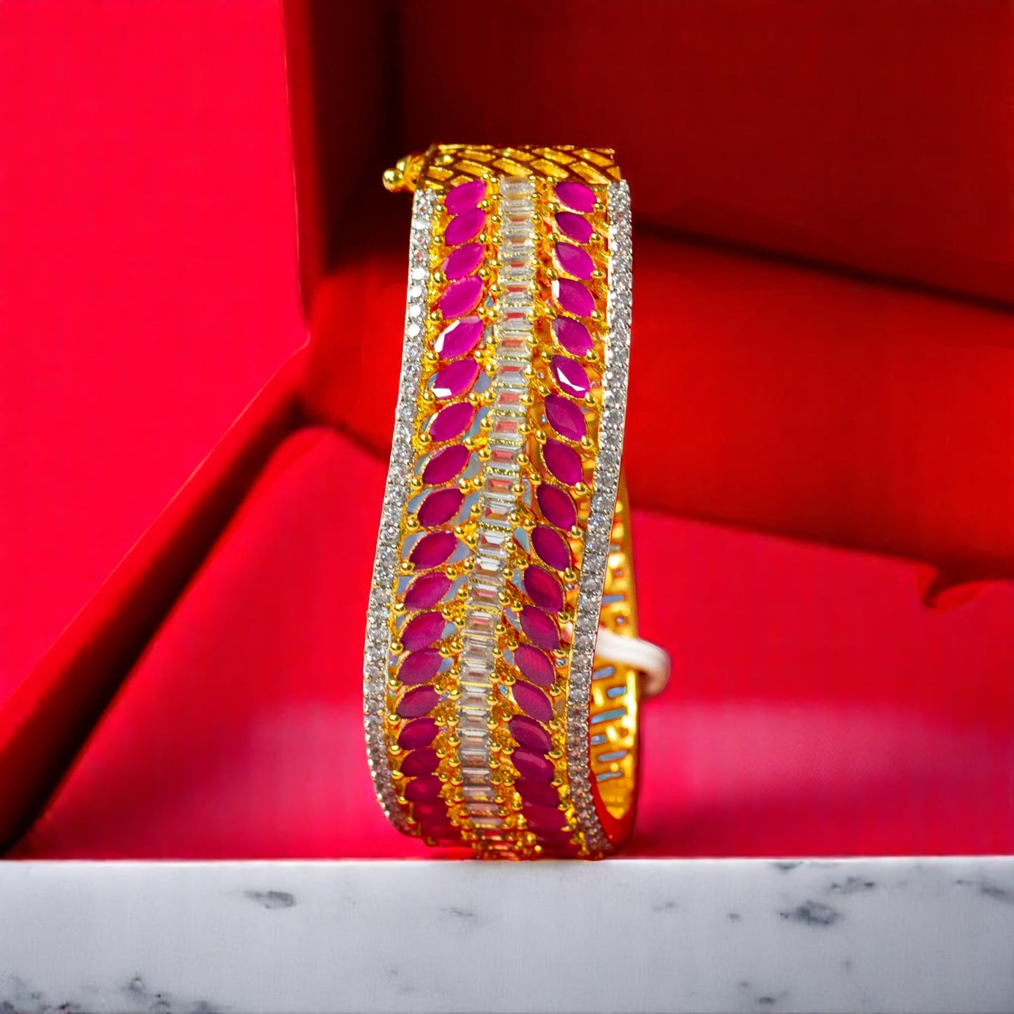 Zirconia Gold Polish Rubia Bracelet