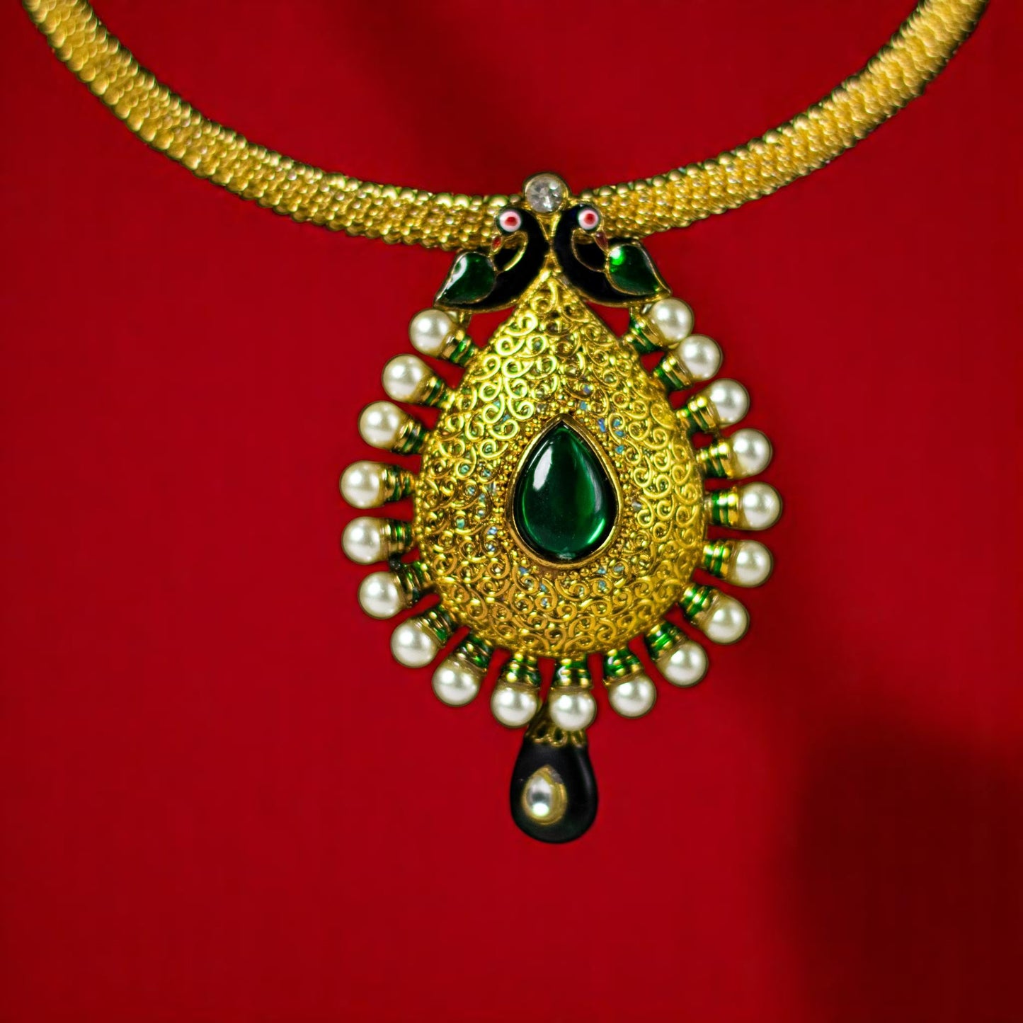 Antique Pearl Necklace Set