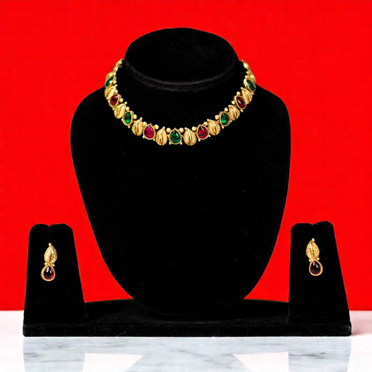 Gold Polish Necklace Set 004