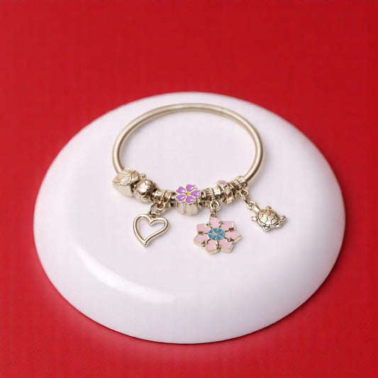 Floral Heart Ornaments Bracelet