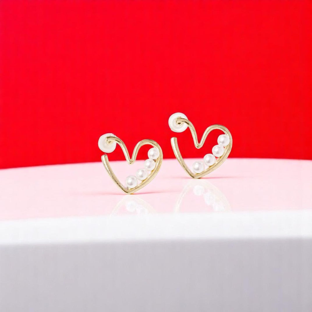 Synthetic Pearl Heart Studs