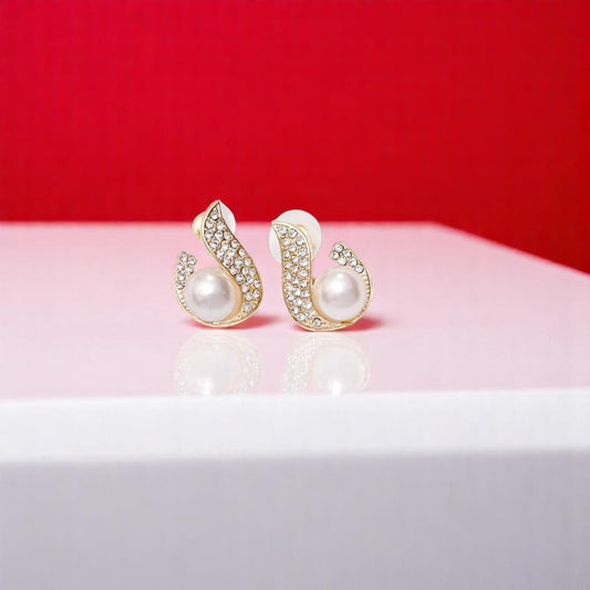 Synthetic Pearl Zircon Studs