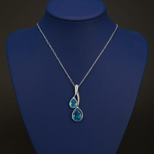 Blue Double Diamond Crystal Pendant – Geometric Elegance with Sparkling Facets